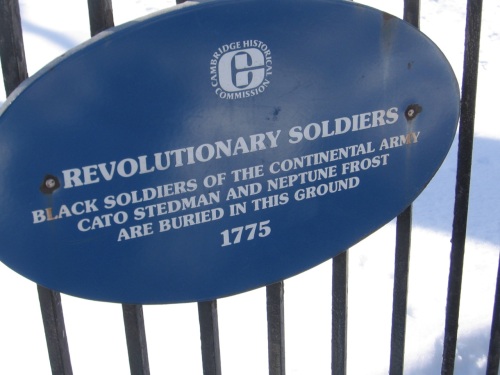 oldburyingground-cambridge-ma-black-revwar-soldiers-plaque-123110